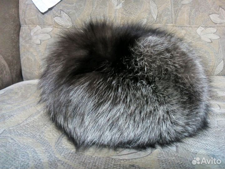 Шапка из чернобурки новая