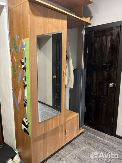 Продам мебель в прихожую