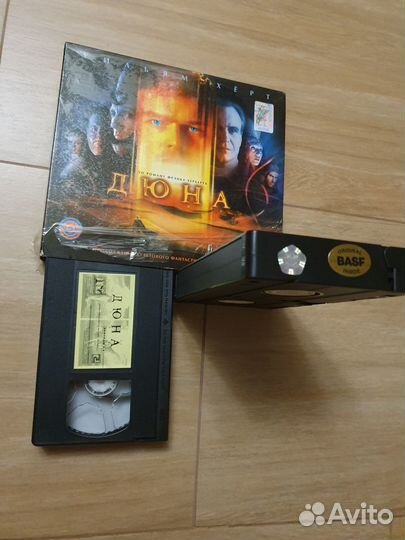 Видеокассеты VHS с записью