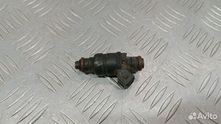 Б/У Форсунка инжекторная электрическая Audi#003
