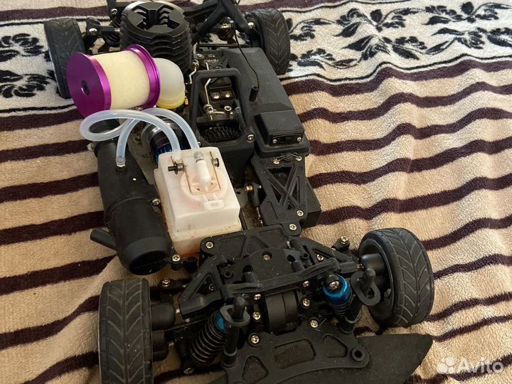 Радиоуправляемая машинка с двс