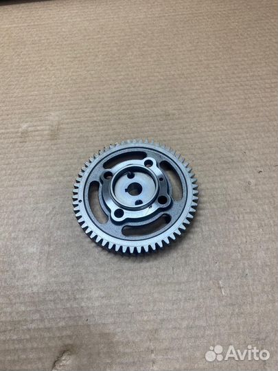 Шестерня привода тнвд LC 200