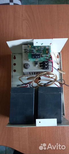 Блок резервного питания сигнализации Roger PS 15 V