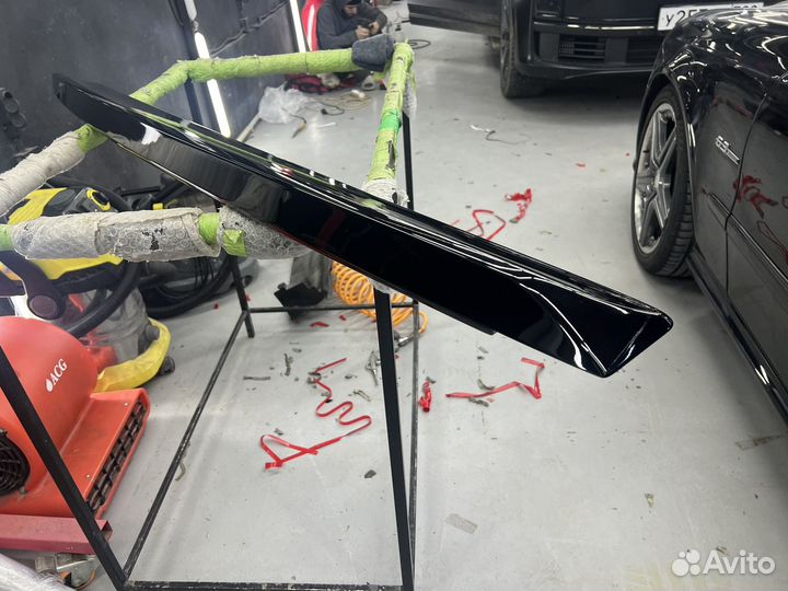 Спойлер dodge challenger