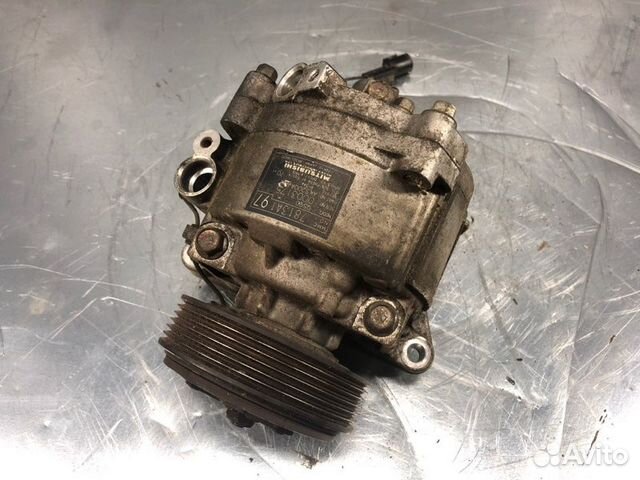 Компрессор кондиционера Mitsubishi Outlander XL