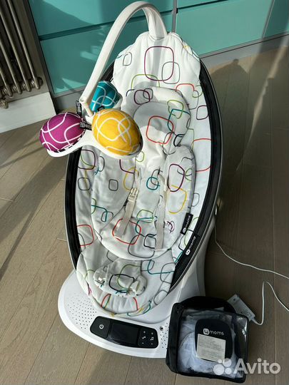 Детские электронные качели 4moms