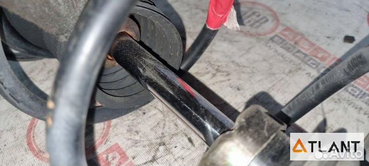 Стойка передняя левая toyota allex