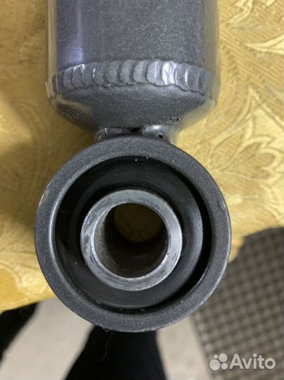 Задний амортизатор Citroen Jumper