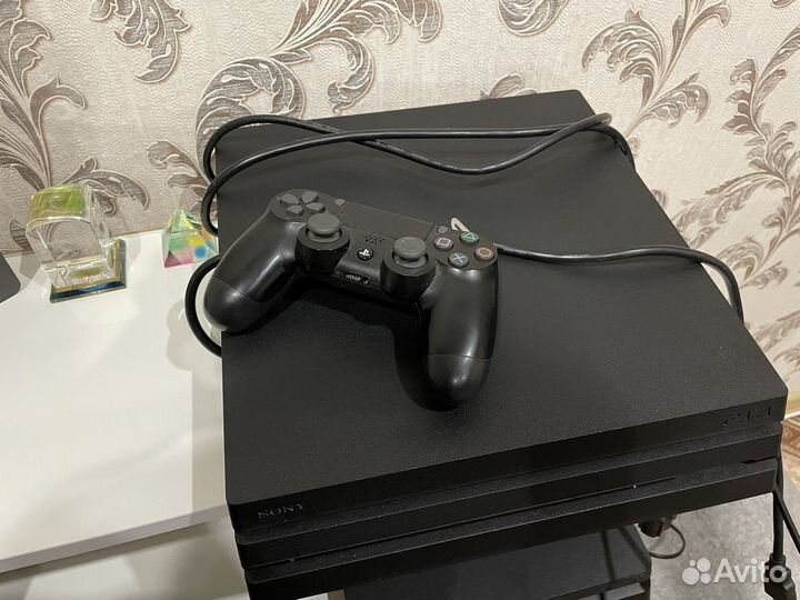 Sony playstation 4 pro 1tb
