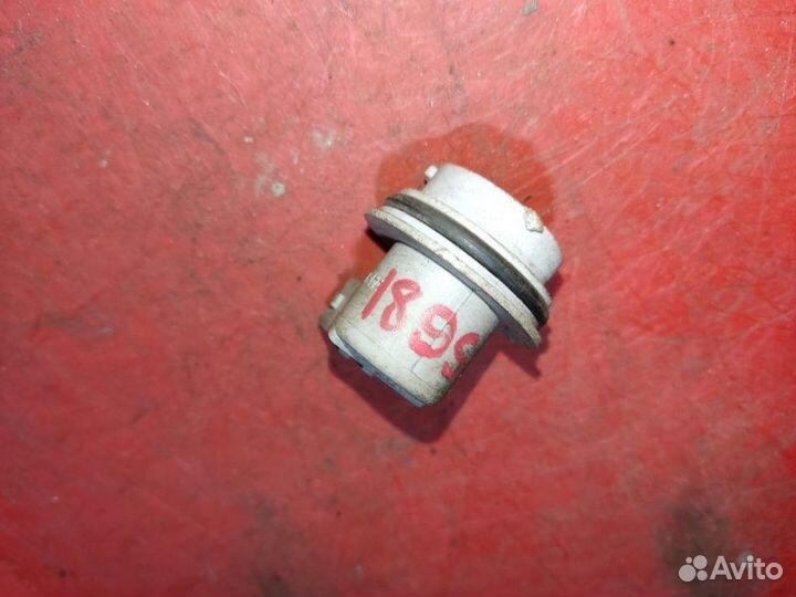 Патрон поворотника передний Volkswagen Golf 3 купе