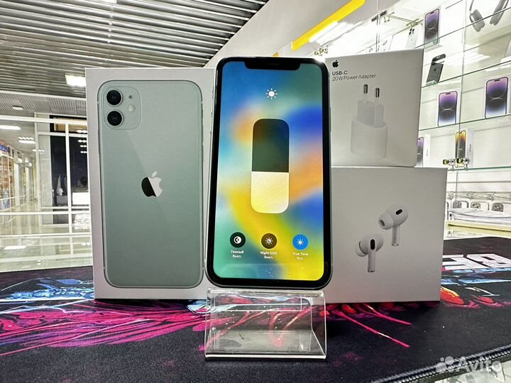 iPhone 11 256Gb Green оригинал идеал