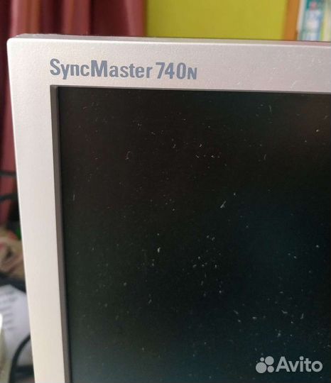 Монитор Samsung