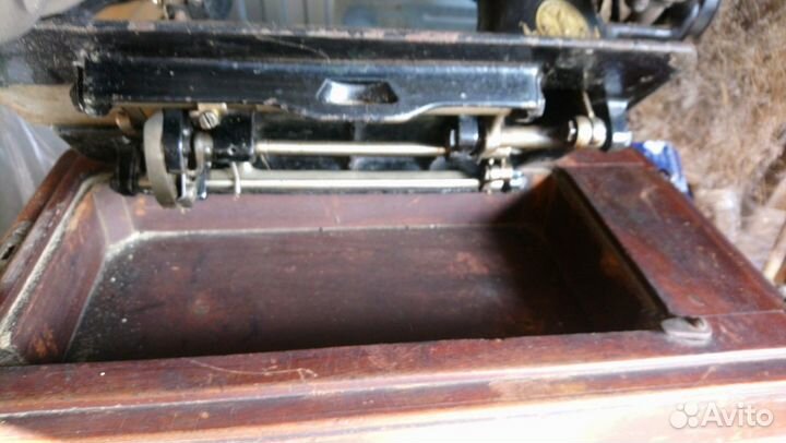 Швейная машина зингер Singer