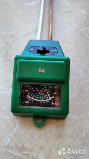 Прибор освещенности, влажности и кислотности почвы