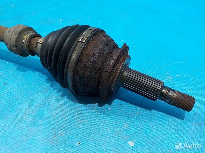 Привод колеса передний правый toyota Rav 4 III (AC
