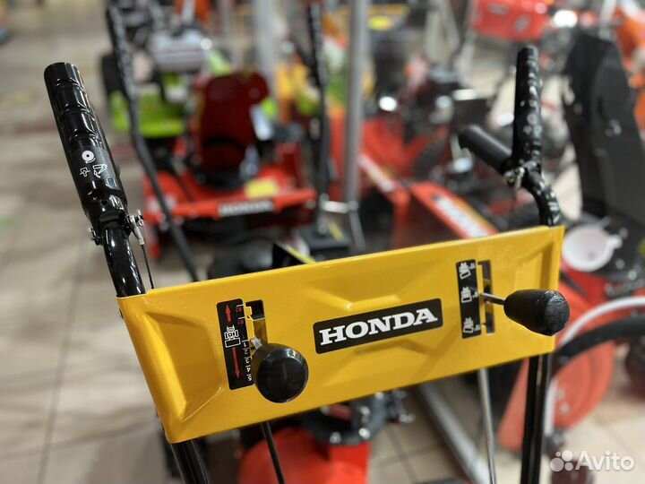 Подметальная машина Honda