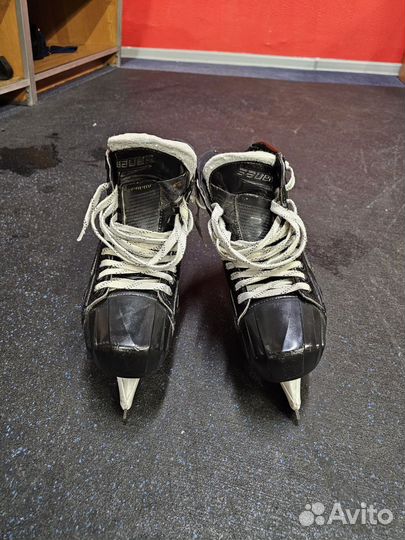 Вратарские коньки bauer 2s pro