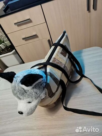 Переноска для мелких пород собак и кошек