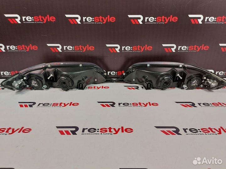 Фары Toyota Mark II 90 N583