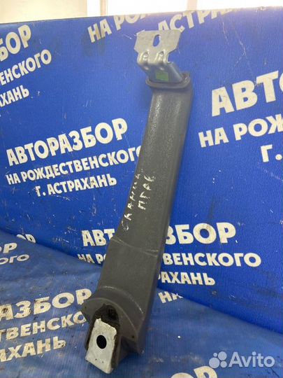 Внутренняя ручка двери. Scania P094Cb6X4Hz260