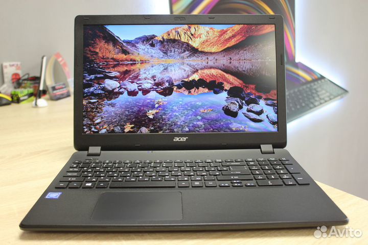 Офисный ноутбук Acer с SSD на Windows 10