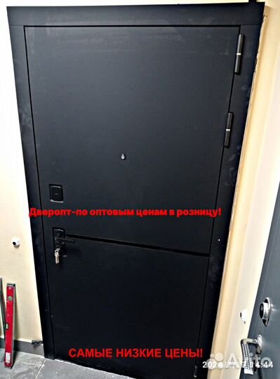 Толстая дверь входная металлическая с бесплатной у