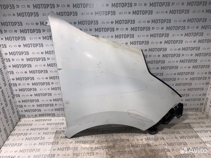 Крыло переднее правое Renault Master 2.3 DCI M9T