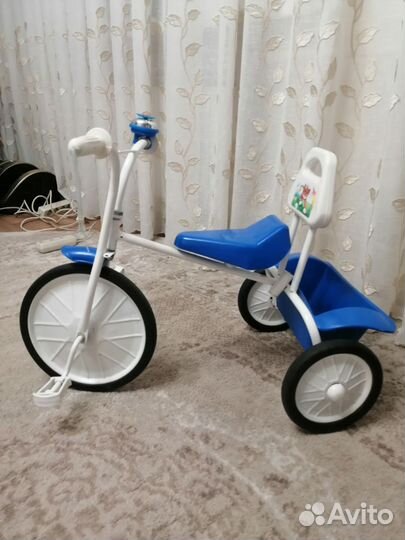 Детский трехколесный велосипед бу