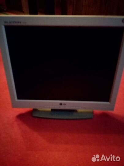 Монитор LG flatron