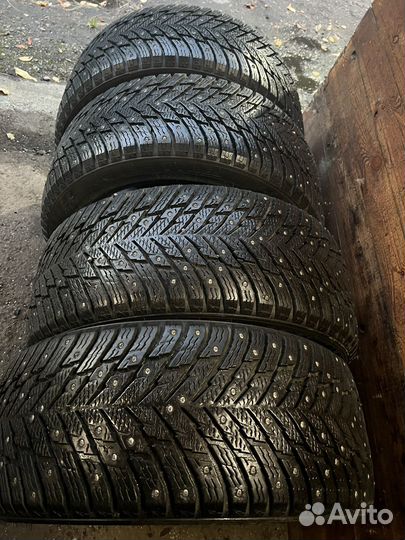 Nokian Tyres Hakkapeliitta 10p 235/45 R18 98T