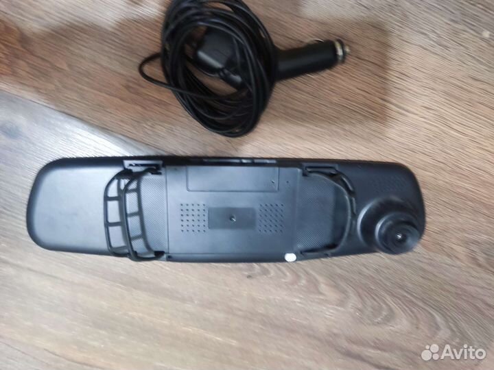 Зеркало с регистратором