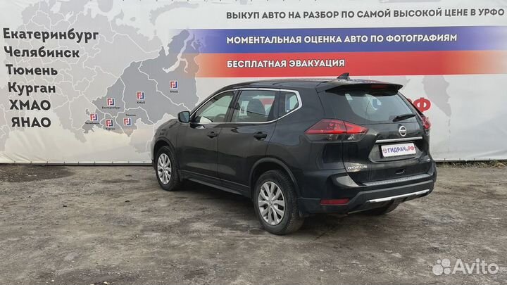 Рейка топливная (рампа) Nissan Roque (T32) 17520-4BA0A