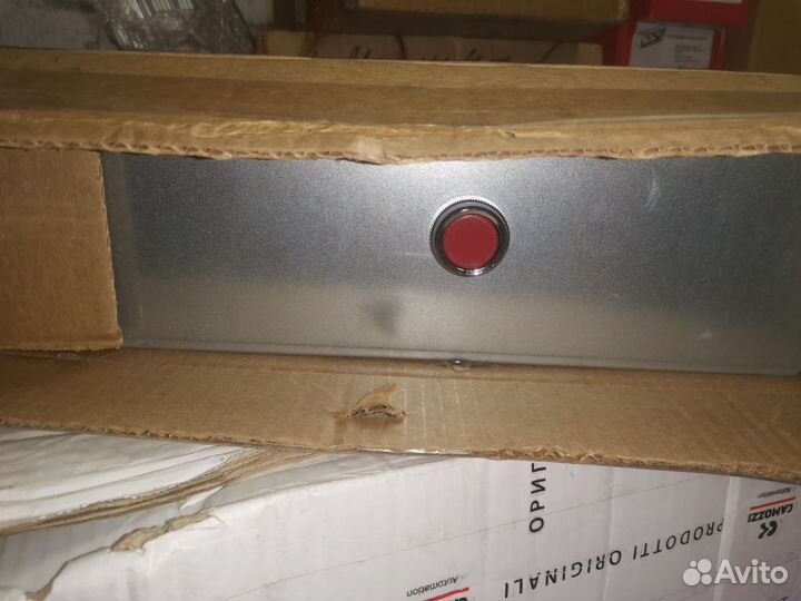 Электрический канальный нагреватель 100/0,6 новые