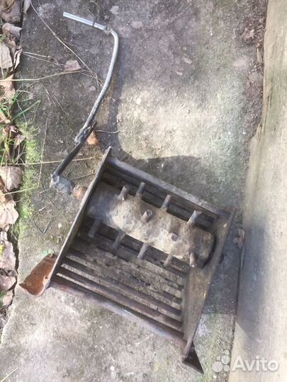 Крутилка для размола кедровой шишки ручная