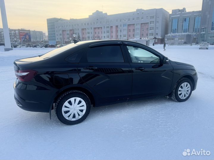 LADA Vesta 1.8 CVT, 2024, 24 000 км