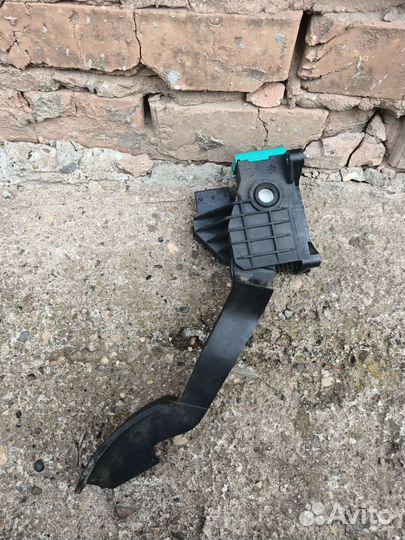 Педаль газа Opel Corsa D/Опель Корса Д