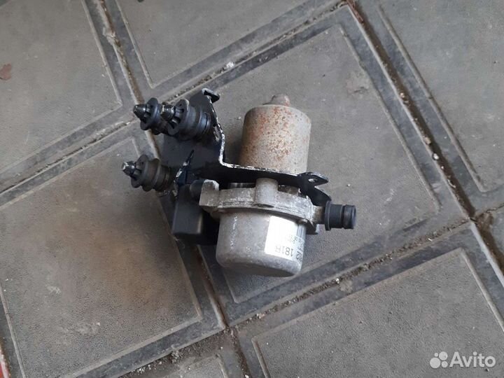 Вакуумный насос тормозной системы Volkswagen