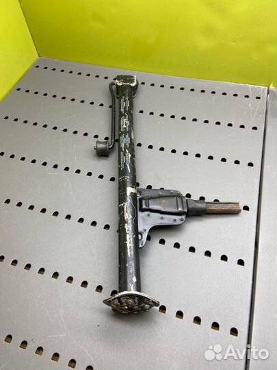 Домкрат Mercedes-Benz W124 M111 2.2 1992