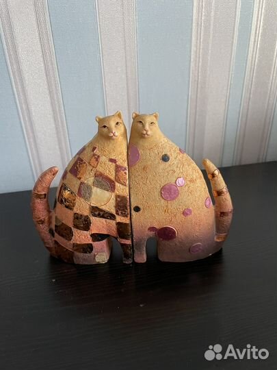 Статуэтки котов
