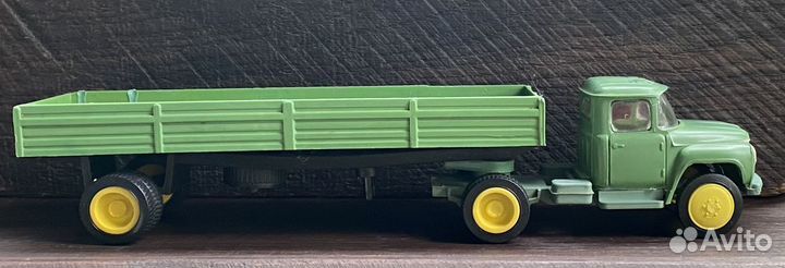 Коллекционная машинка СССР 1:43 с боксом лот 4шт