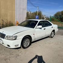 Nissan Laurel 2.5 AT, 2000, битый, 286 000 км, с пробегом, цена 150 000 руб.