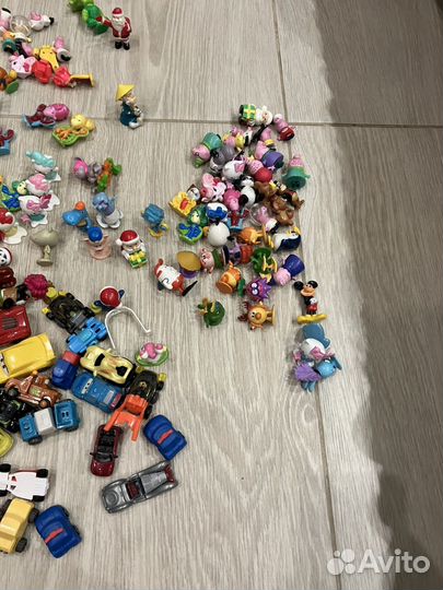 Игрушки из киндера пакетом