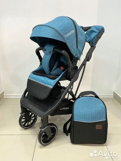 Прогулочная коляска новая