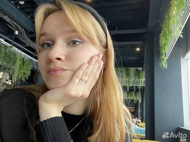 Официант, хостес