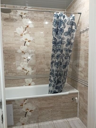 1-к. квартира, 52 м², 8/17 эт.