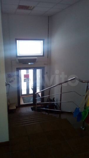 Торговое помещение, 392 м²