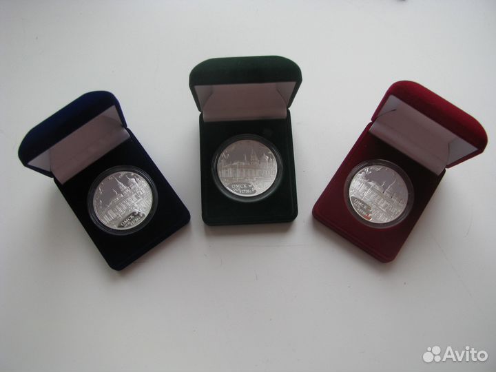 Бархатные футляры для монет и медалей