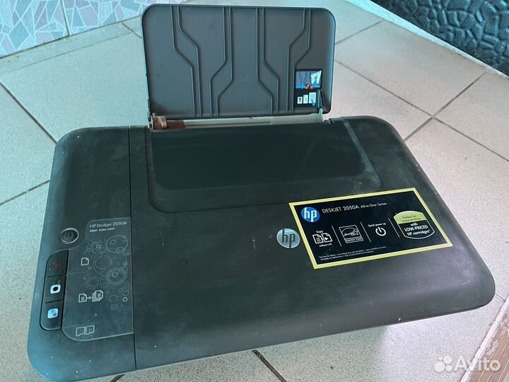 Принтер HP deskjet 2050A