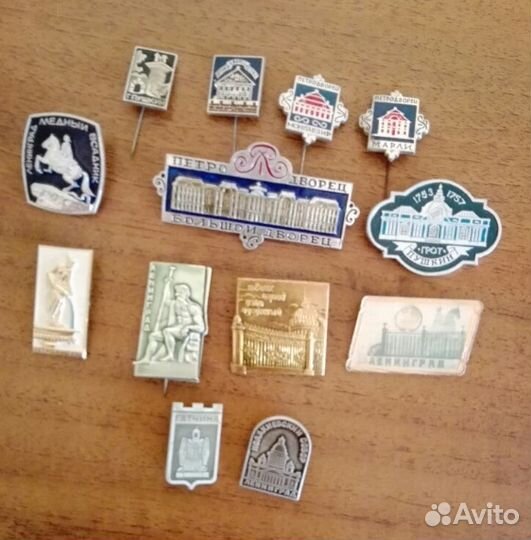 Советские значки разные серии