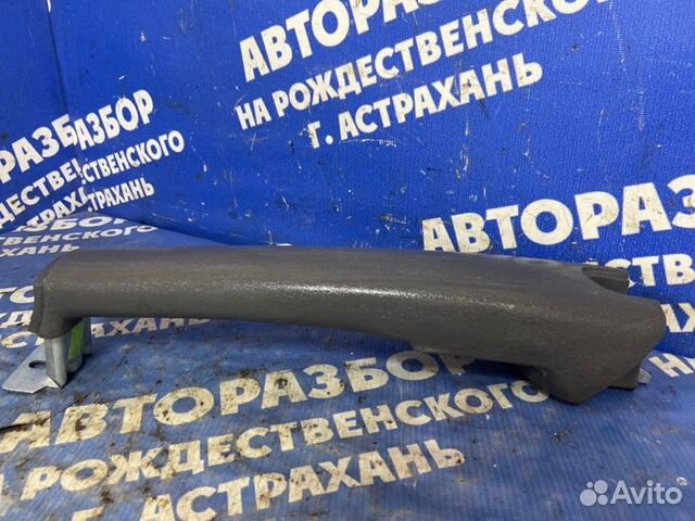 Внутренняя ручка двери. Scania P094Cb6X4Hz260